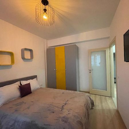 Luxury Q Residence Near Center Iasi Exterior foto