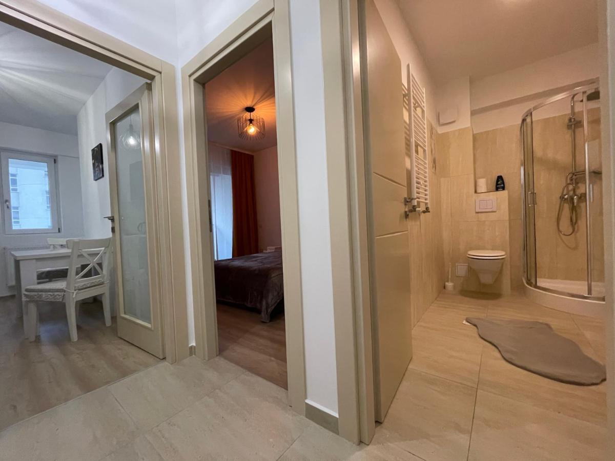 Luxury Q Residence Near Center Iasi Exterior foto