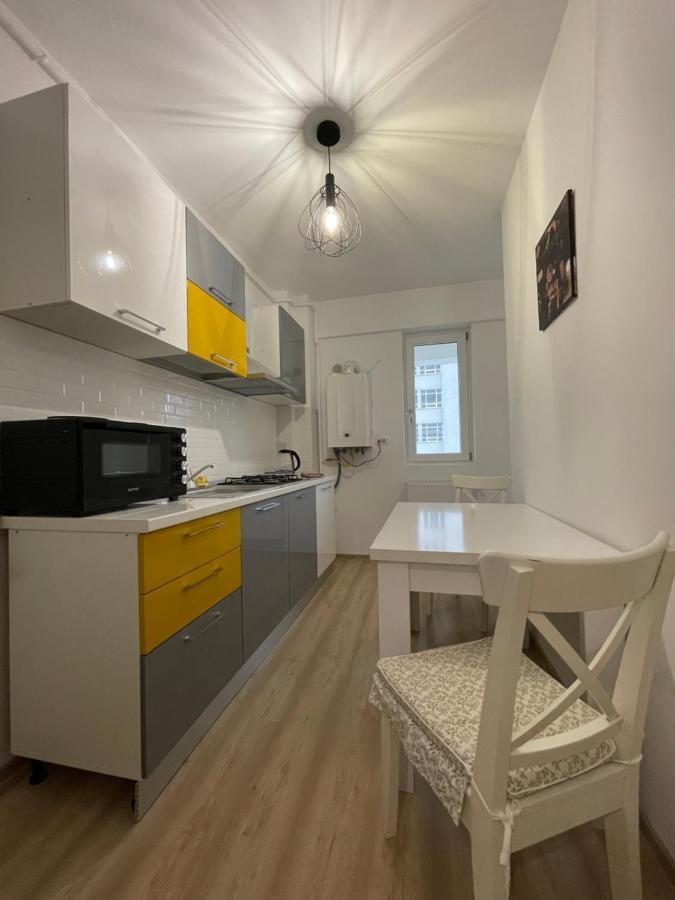 Luxury Q Residence Near Center Iasi Exterior foto