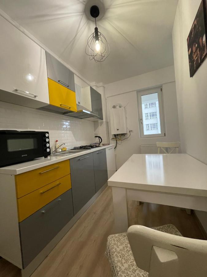 Luxury Q Residence Near Center Iasi Exterior foto